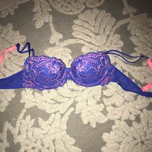 Size 34 A PINK bra. Only worn a double of times